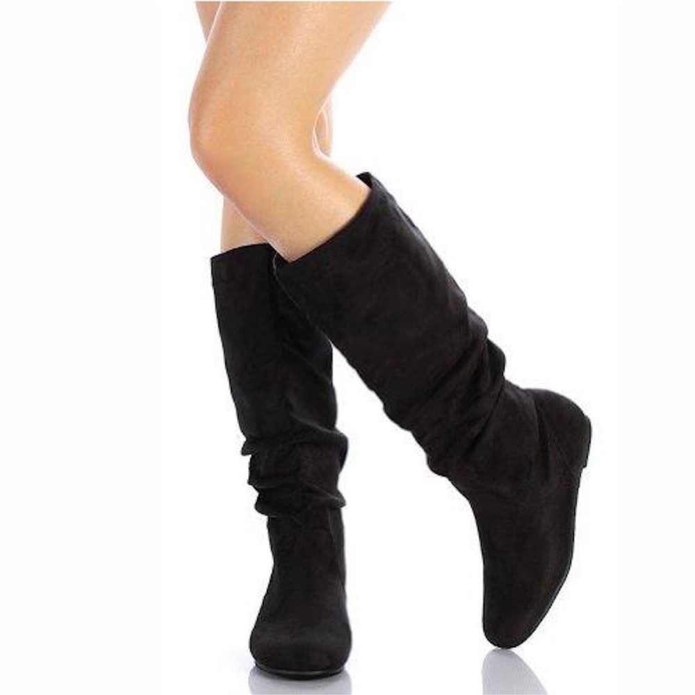 Adorable Black Suede Feel Boots